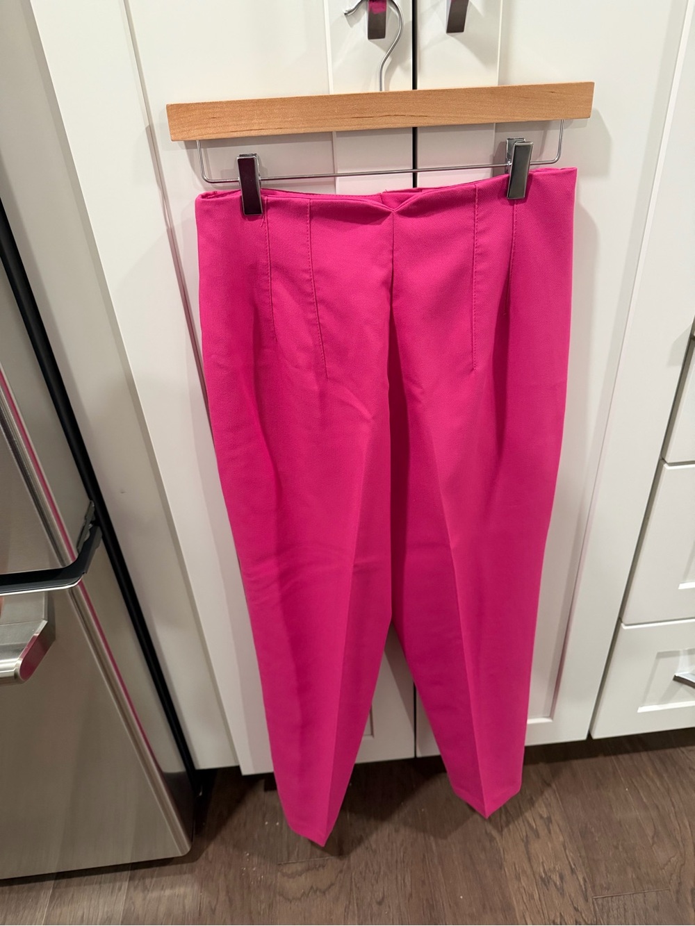 Zara Hot Pink Pull-On Tapered Pants - Picture 6 of 6